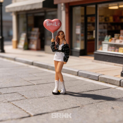 Smile Girl (Urban Mood Series) - 1:64 Figure